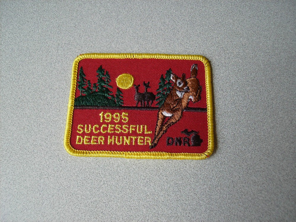 1995 MICHIGAN SUCCESSFUL DNR DEER HUNTING PATCH - BEAR - TURKEY - ELK
