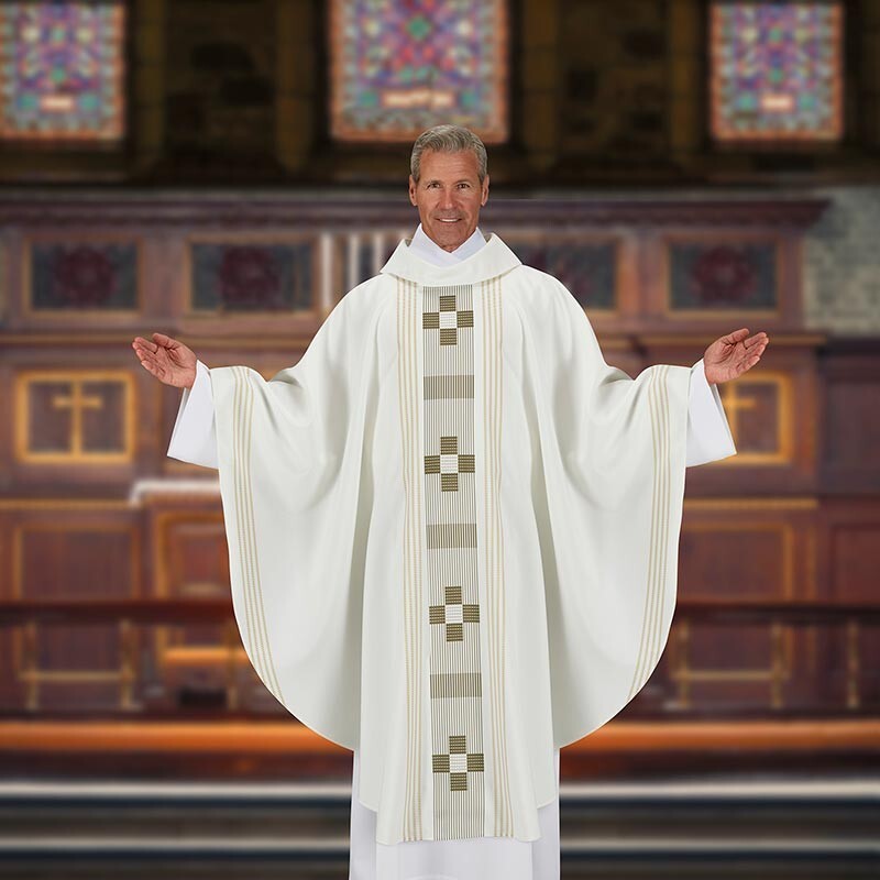White Trevi Collection Chasuble