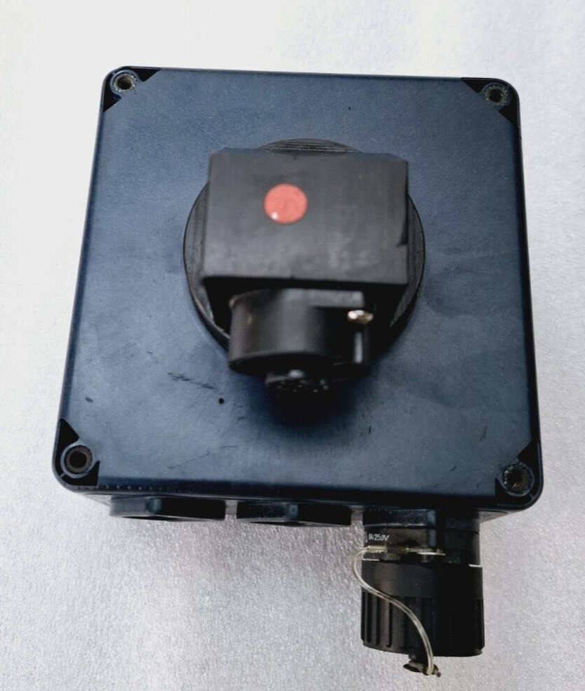 LTH ELECTRONIC HCT63 ELECTODELEESS CONDUCTIVITY TRANSMITTER FOR LTH ELECTRONIC