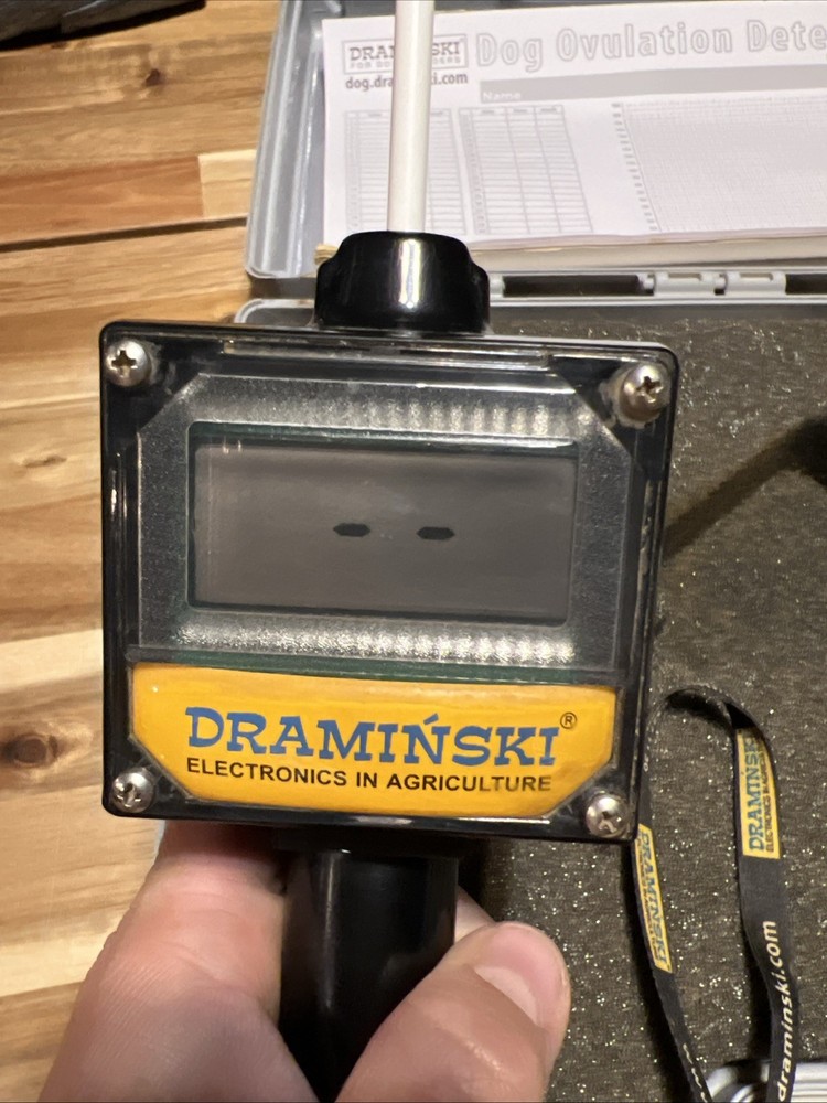 Draminski Dog Ovulation Detector ED21179 W/ Case, Manual, Data Sheet