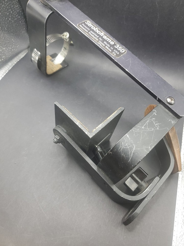 Stroboframe Quick Flip 350 Flash Bracket for 35mm SLR Cameras!