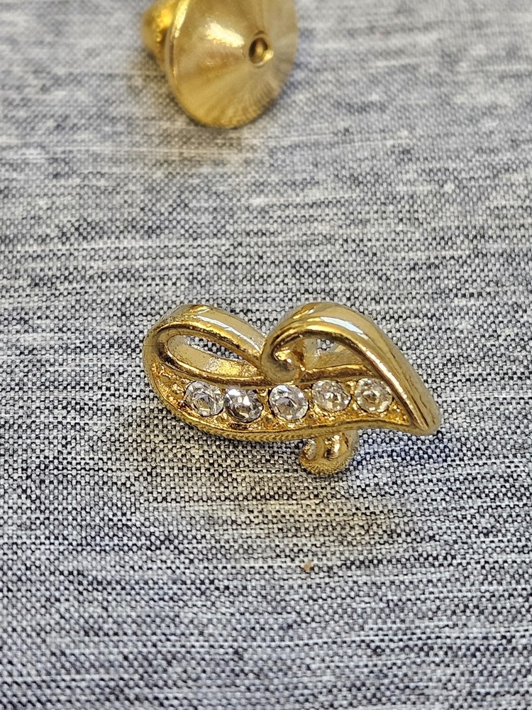 Initial B Lapel Pin Gold Tone Rhinestone Script Monogram Tie Tack Clutch Back