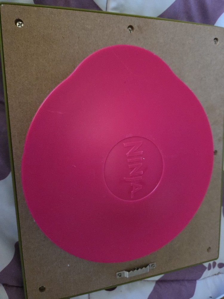 NINJA replacement lid Pink 5 inches diameter B76
