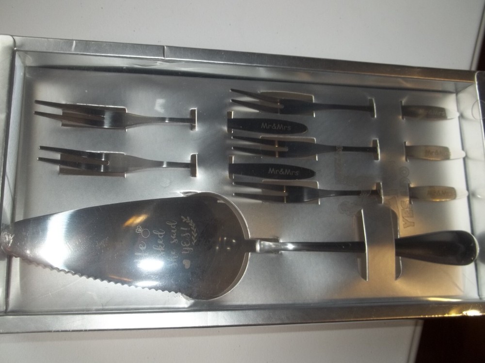 He Asked She Said Yes Mr & Mrs Cake Server Set New