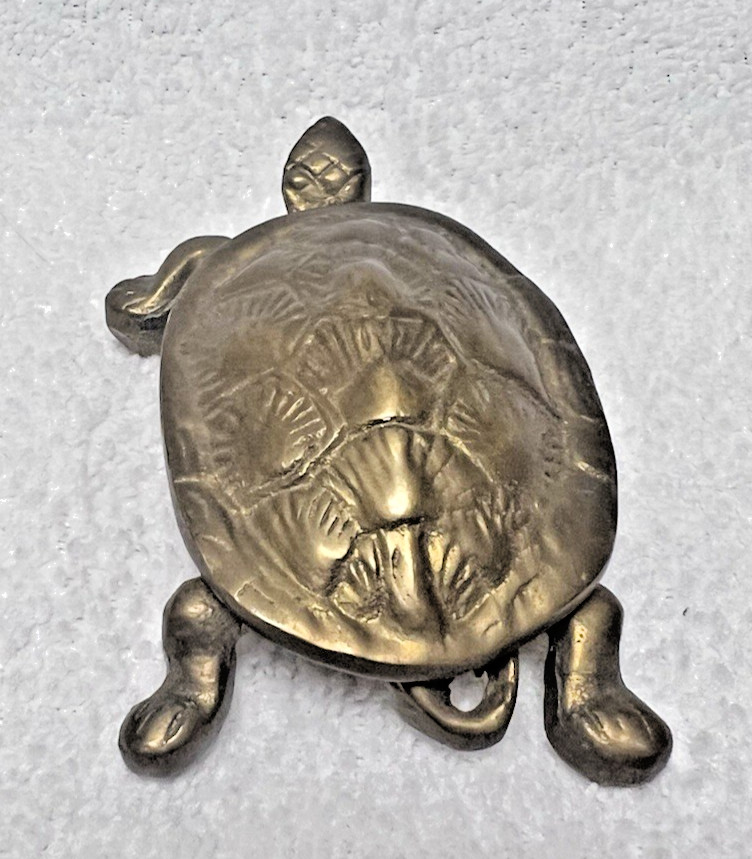 Vintage Solid Brass Turtle Box Hinged w Detailed Shell Back 3.5 x 2 Inch