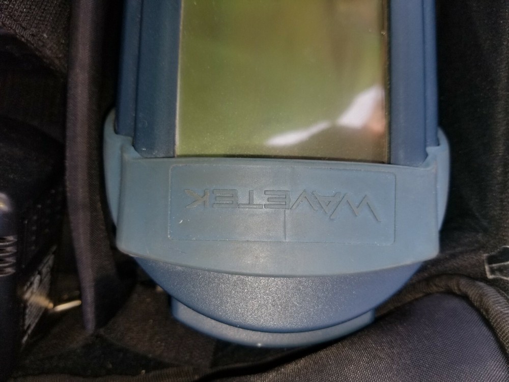 Wavetek LT8000 100 MHz Cable Tester w/ Bag, Batteries & Cable
