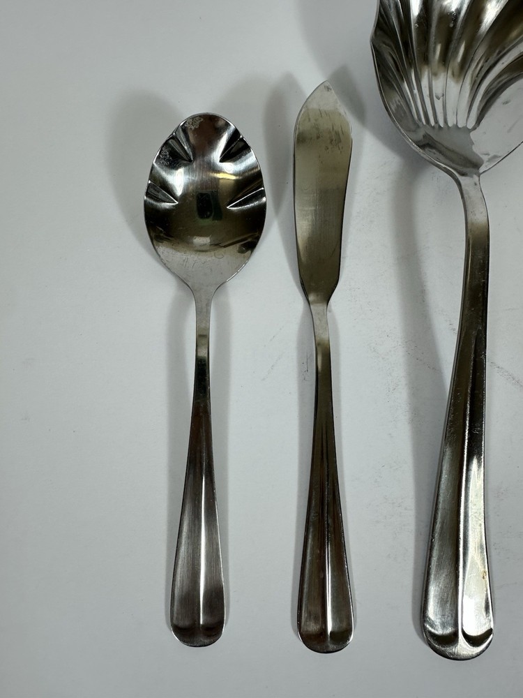 International Stainless Flatware Gran Royal Hostess 5 Pc Serving Set