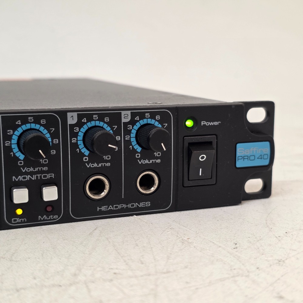Focusrite Saffire Pro 40 Firewire Audio Interface Professional 20 In/Out