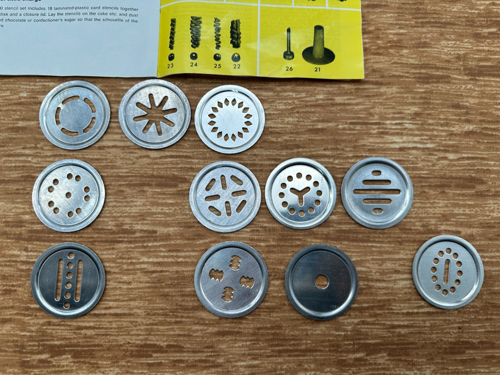 Sawa 2000 Deluxe Cookie Press PARTS ONLY Replacements Discs