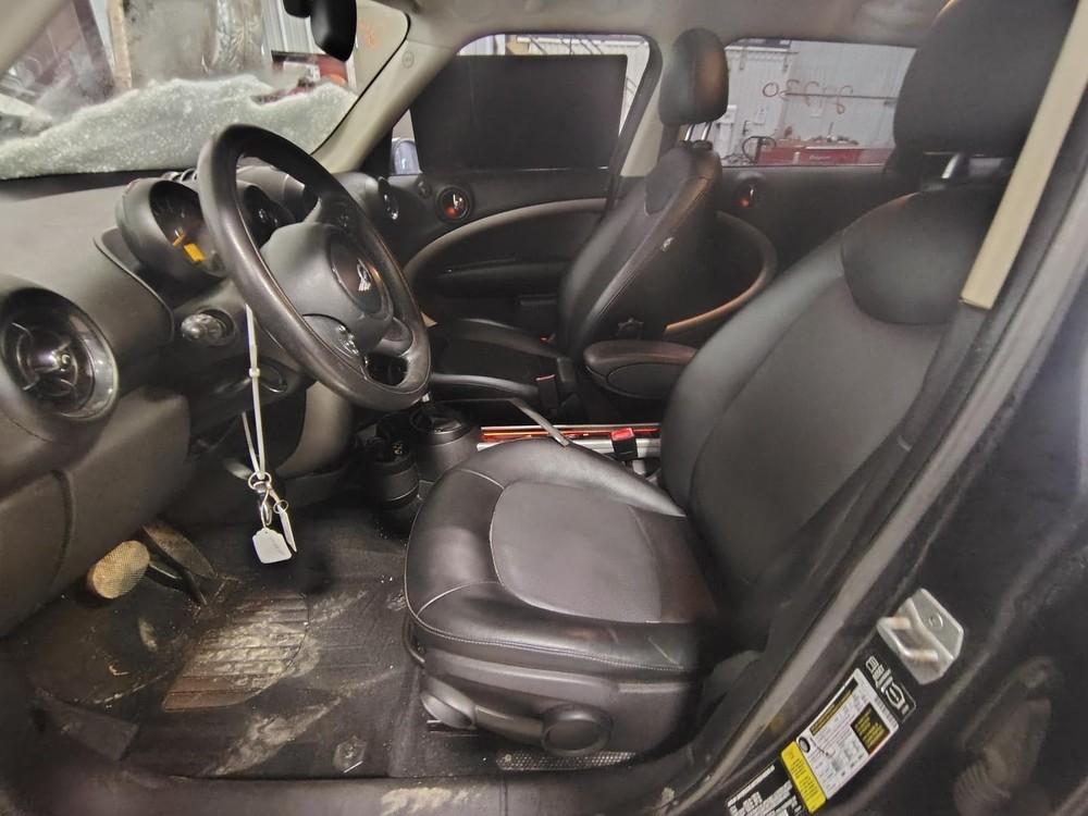Used A/C Selector Switch fits: 2015 Mini Countryman w/automatic temperature cont