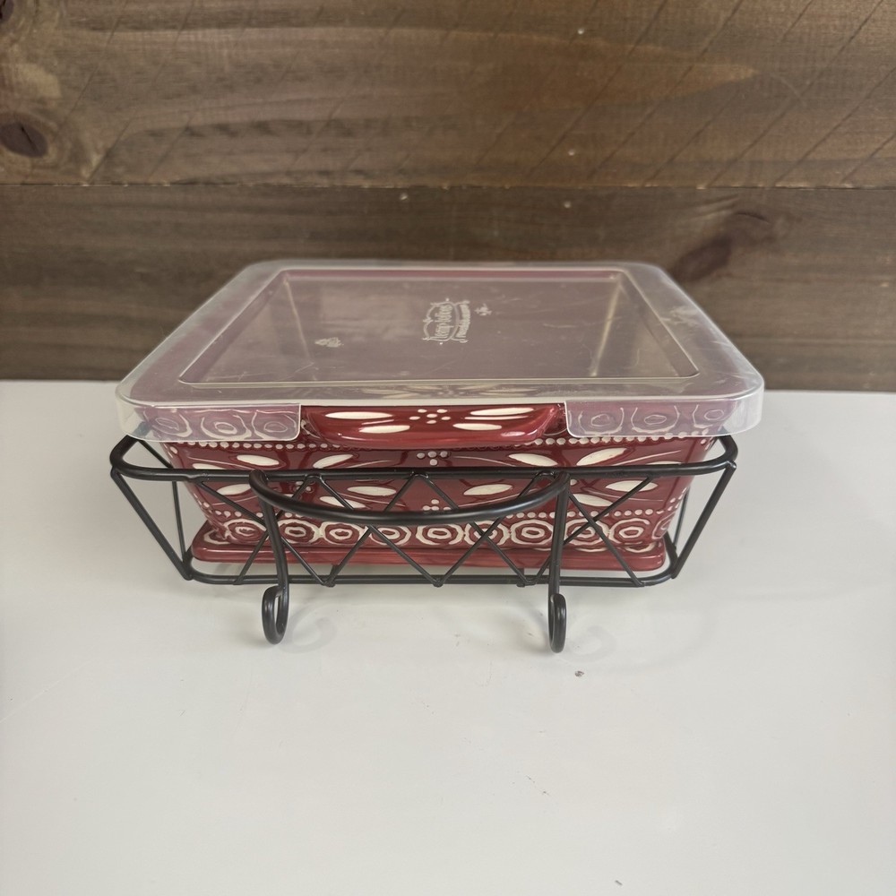 Temp-Tations Presentable Ovenware By Tara Carved Old World Bakeware/Casserole