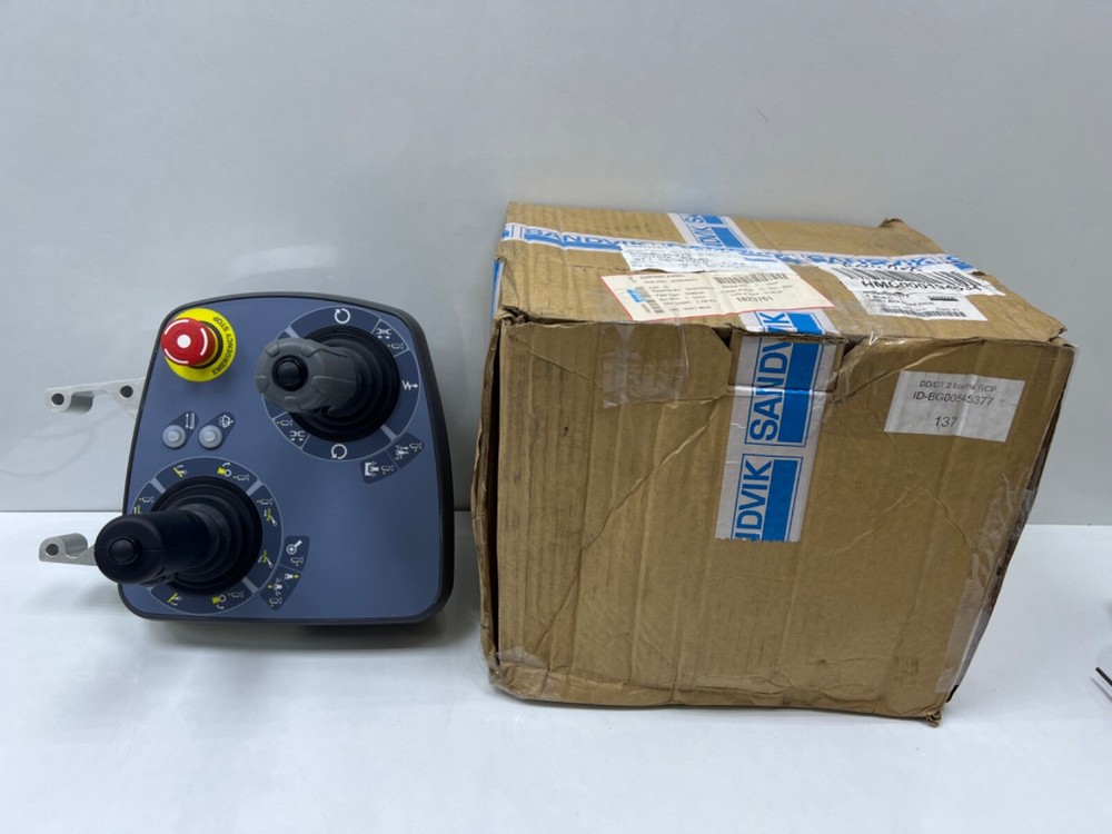 SANDVIK DD/DT 2 booms RCP Right Panel , BG00545377 Control Panel