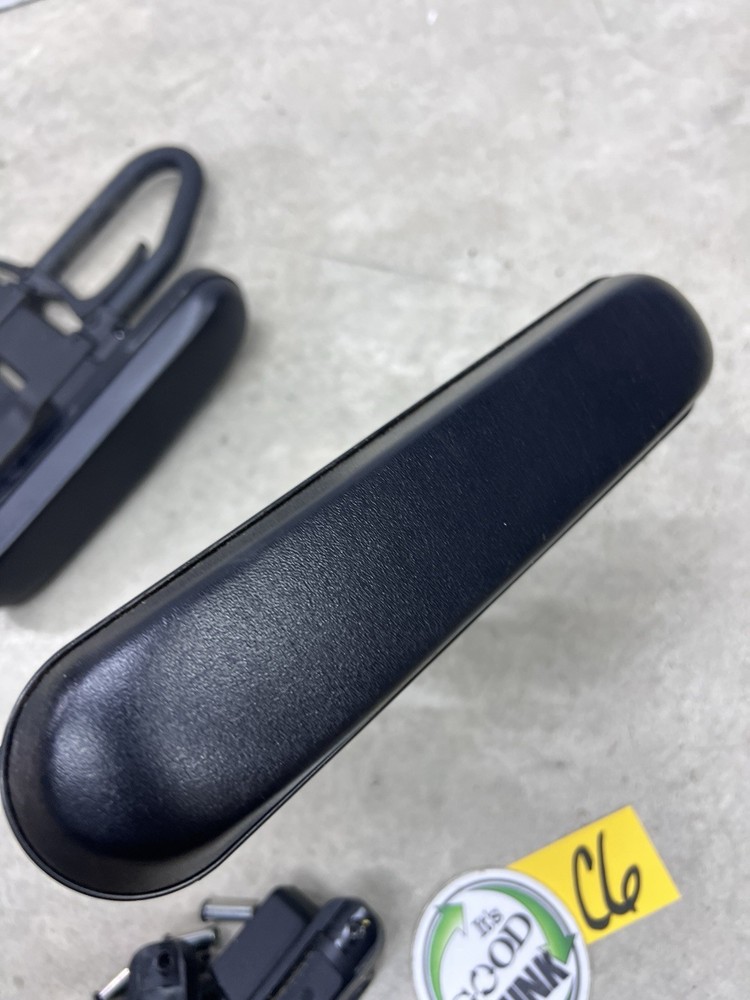 Ki Mobility Catalyst Wheelchair Armrest Side Guard Arm Rest W/ Receiver Pad