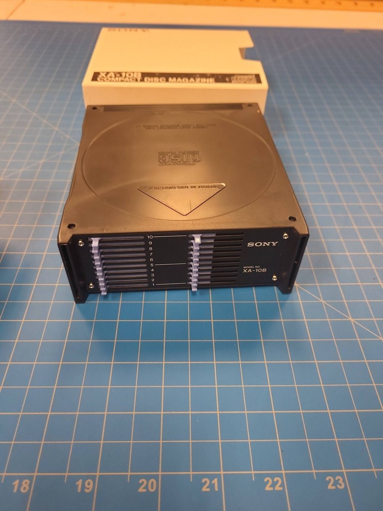Sony XA-10B Compact Disc Magazine 10-Disc Changer Automatic CD Player