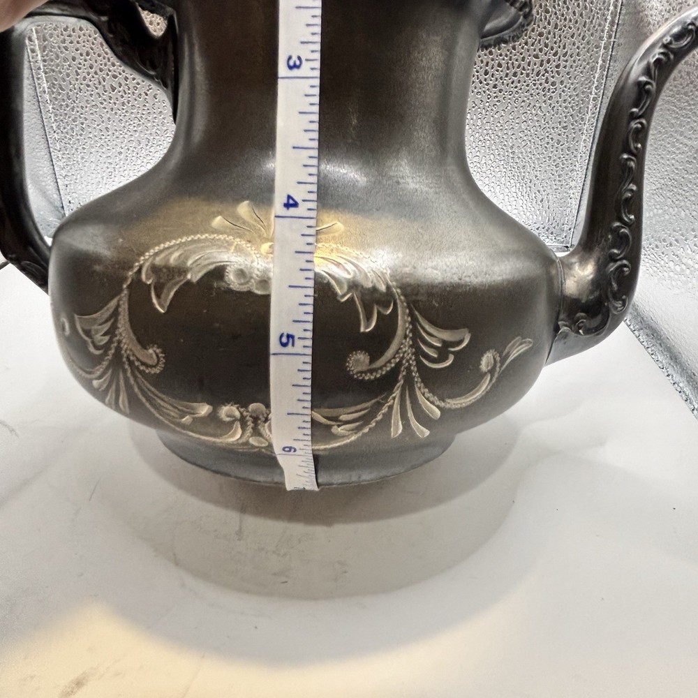 Vintage Eureka Silver Co. Quadruple Plated Teapot Beautiful Design