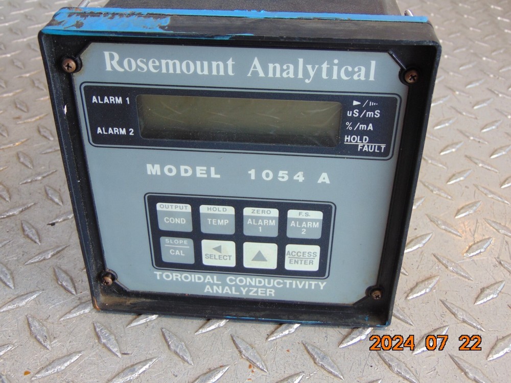 Rosemount Analytical 1054AT Toroidal Conductivity Analyzer