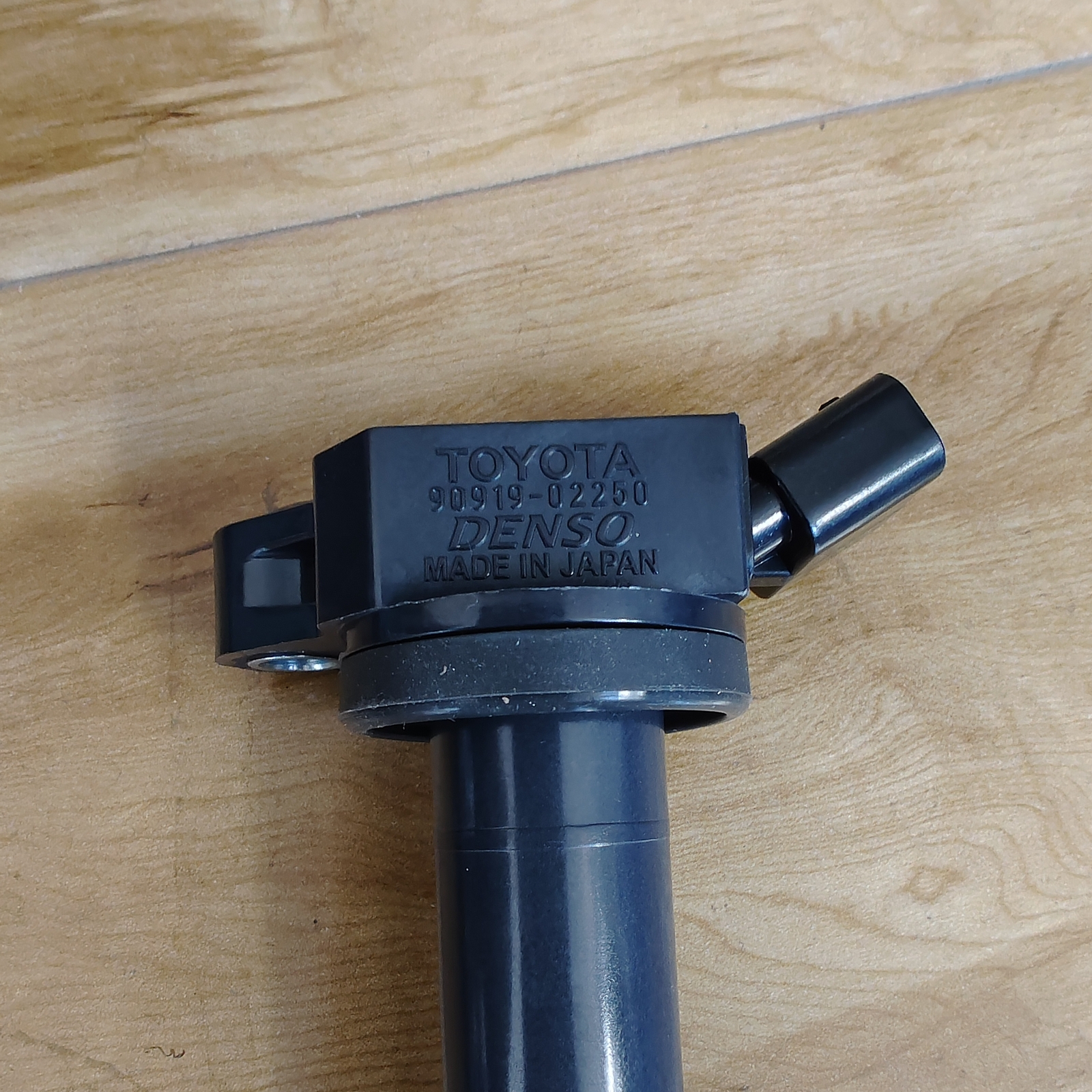 8PC DENSO GENUINE Ignition Coil for Toyota 673-1309 90919-A2005 US 90919-02250