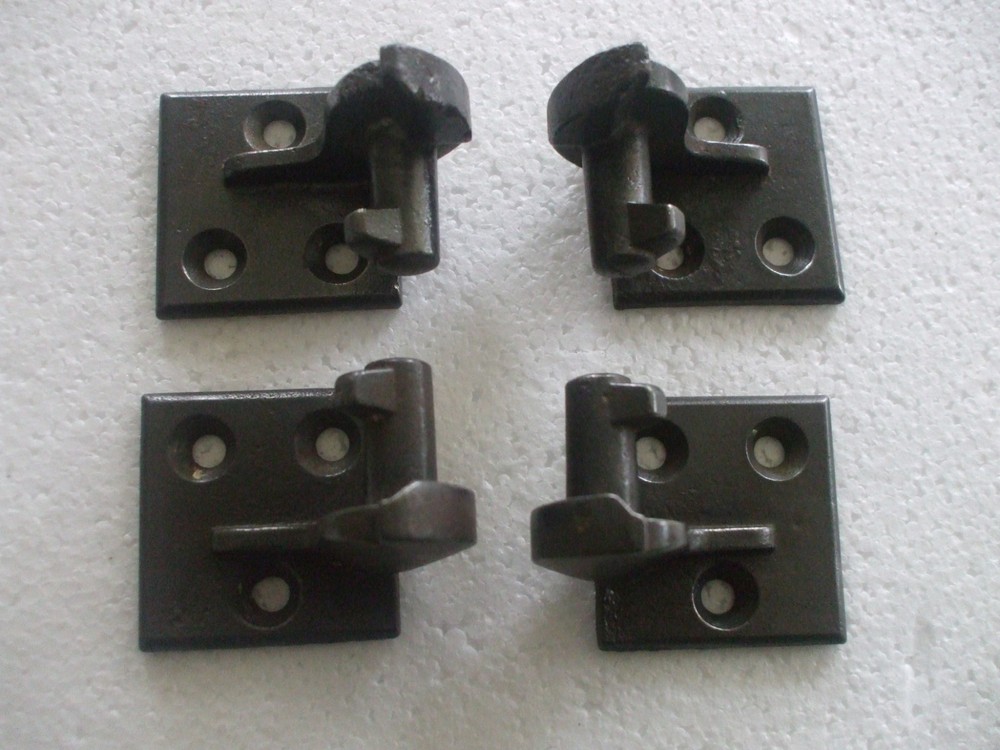4 VINTAGE CAST IRON LIFT OFF SHUTTER HINGES