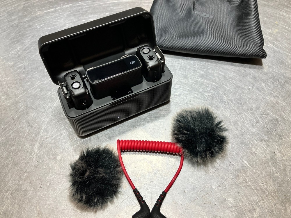 DJI MIC (2TX+1RX+CHARGING CASE) WIRELESS