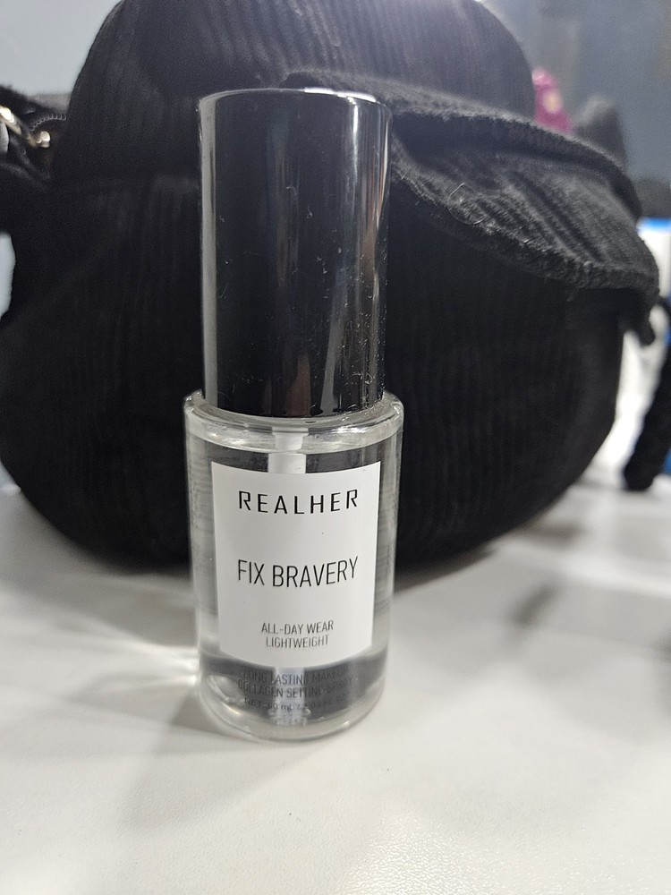 Realher Fix Bravery Setting Spray