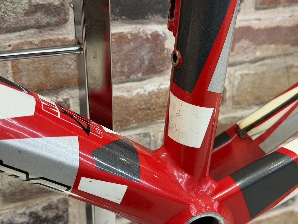 BMC SSX01 Bike Frame 2010 Model Dent Present
