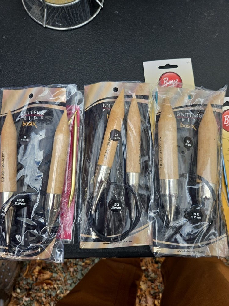 SuperFlex Jumbo Circular Needles 40" - Ultimate Knitting Tool for Chunky Project