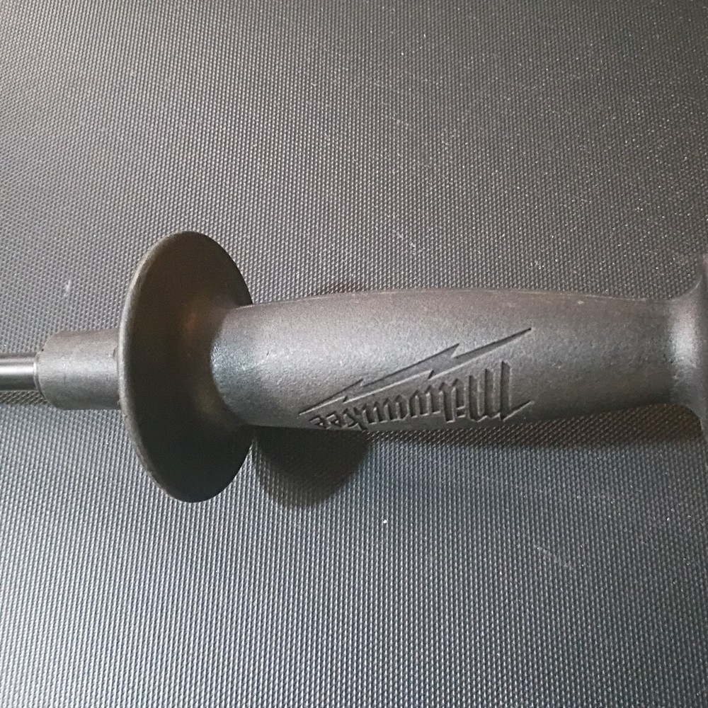 MILWAUKE ADJUSTABLE AUXILIARY HANDLE REPLACEMENT FOR DRILL DRIVER