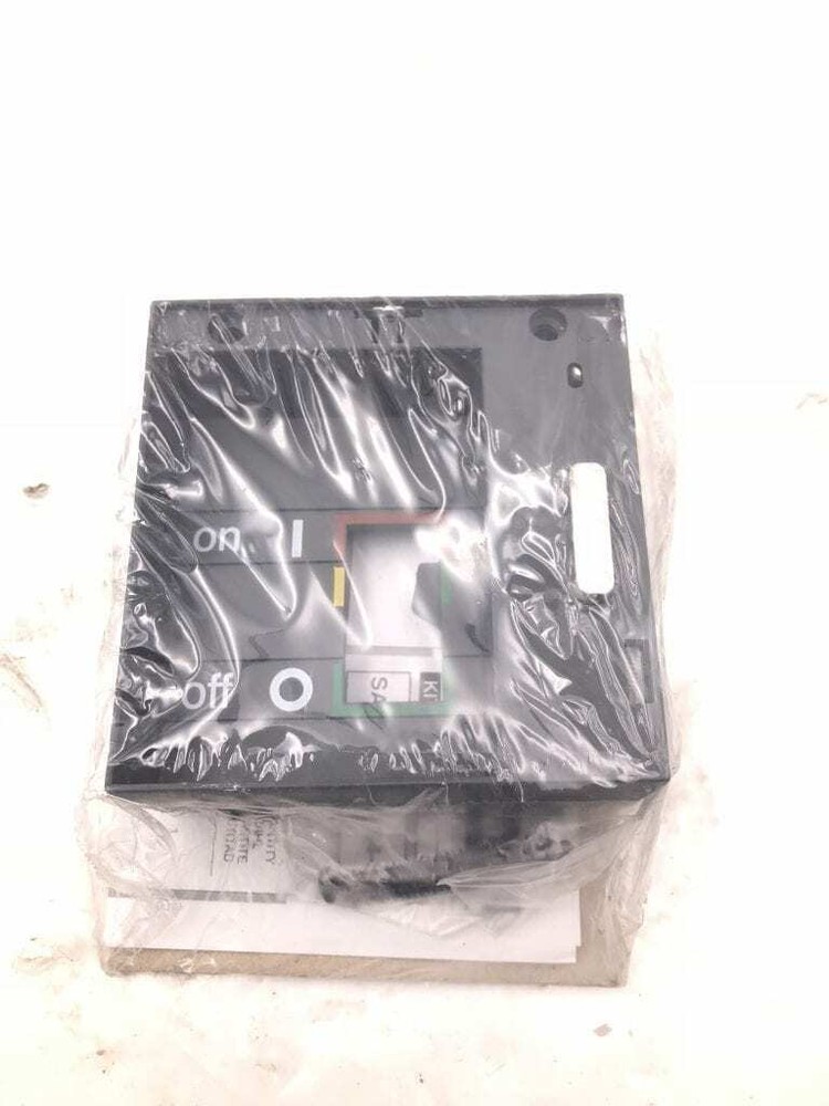 ABB KTS3FLD A013889 Ts3 Padlock Locking Device for On/Off Panel Switch -NIB