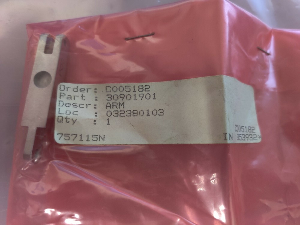 Universal Instruments Arm 30901901