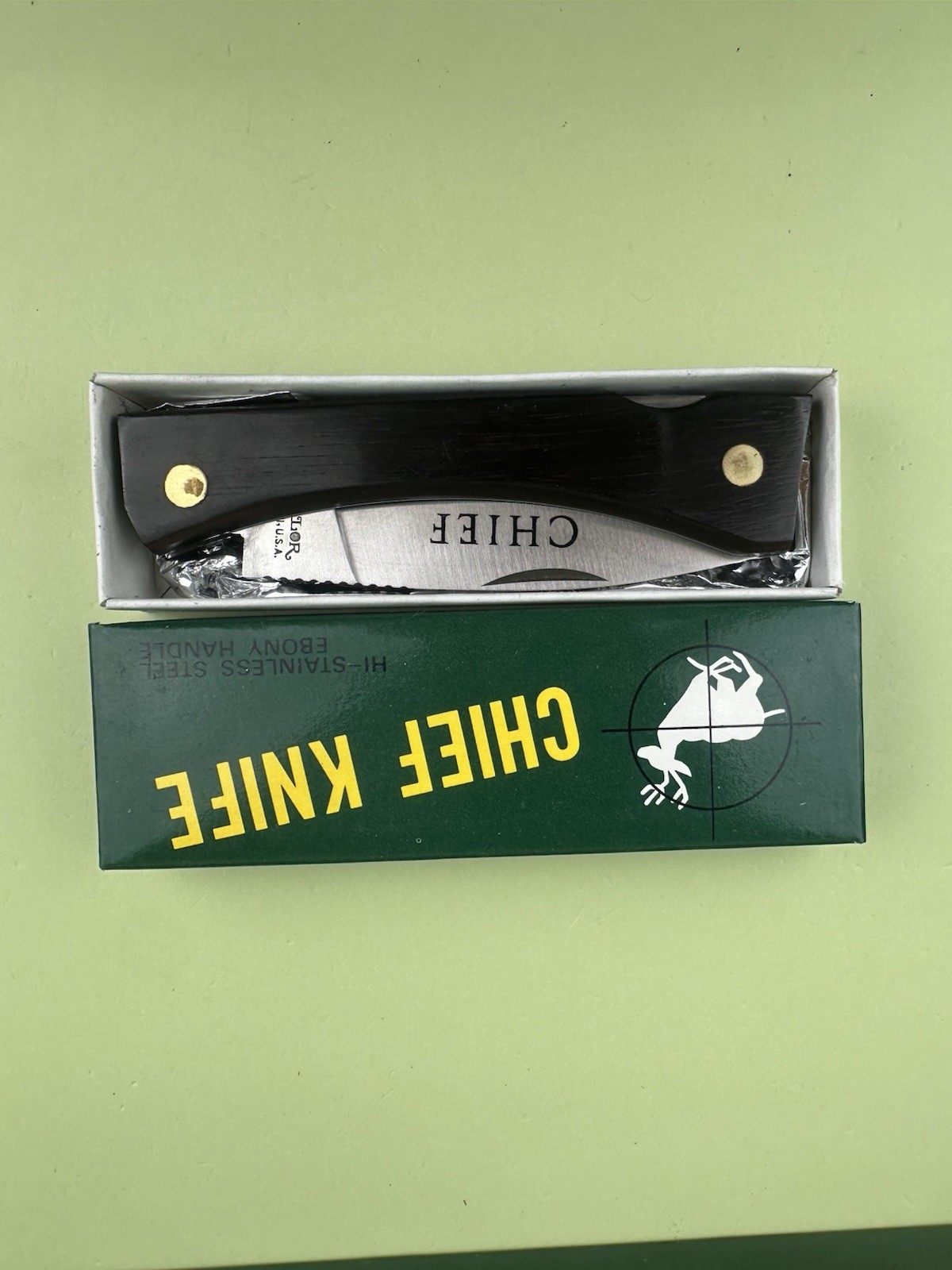 (12x) Vintage Pocket Knife VALOR CHIEF KNIFE Japan Ebony Handle Model 332 4 1/4”