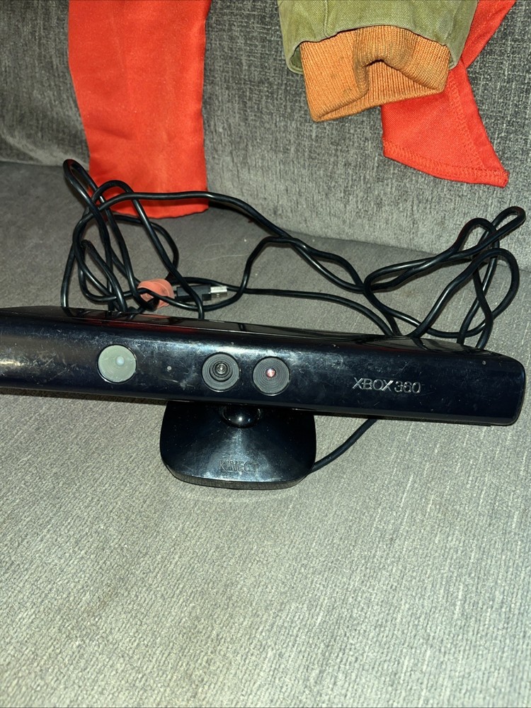 Official Microsoft Xbox 360 Kinect Motion Sensor Bar! ~ Works Great! Fast Ship!