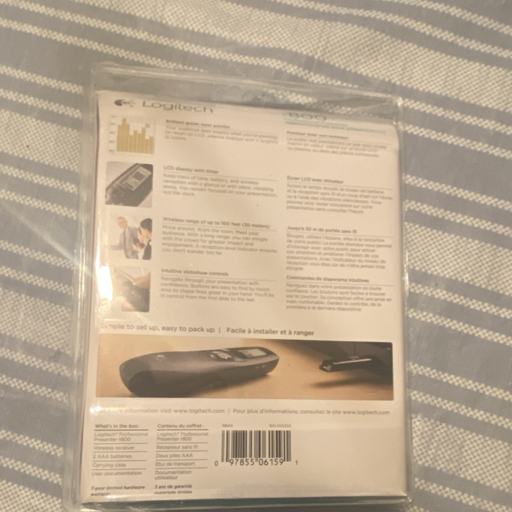 Logitech R800 Wireless Presenter Remote Control, Pointer, LCD Display, Black