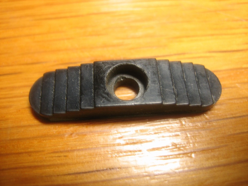 OEM- Mossberg 500/835 Shotgun, Safety Button