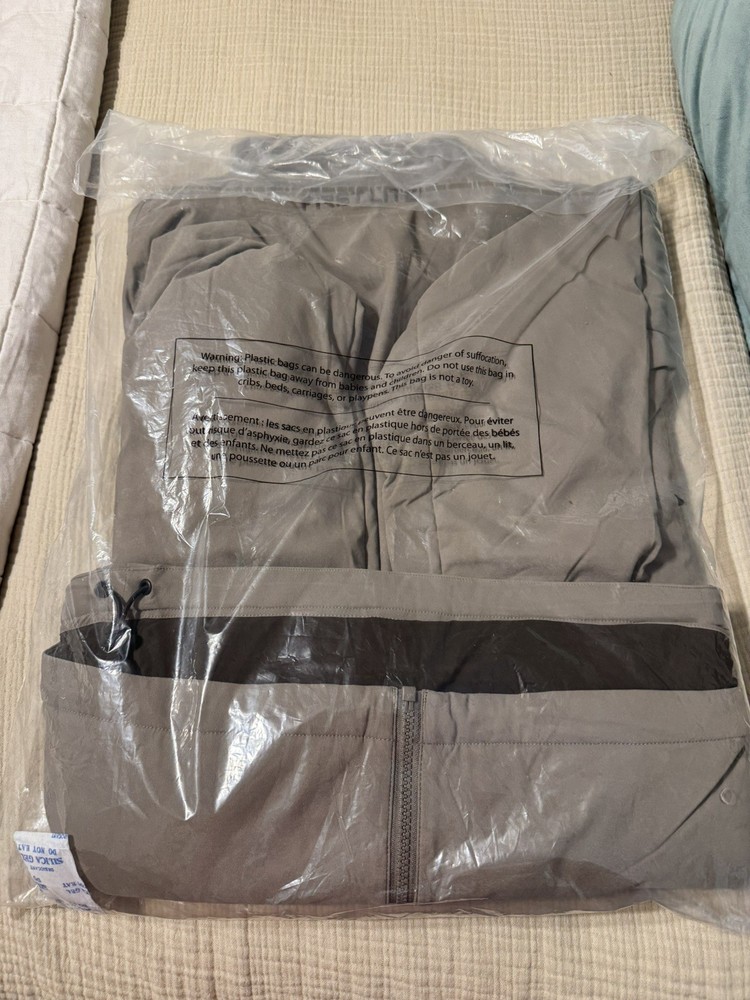 First Lite Primer Puffy Jacket Men’s Size Medium Walnut