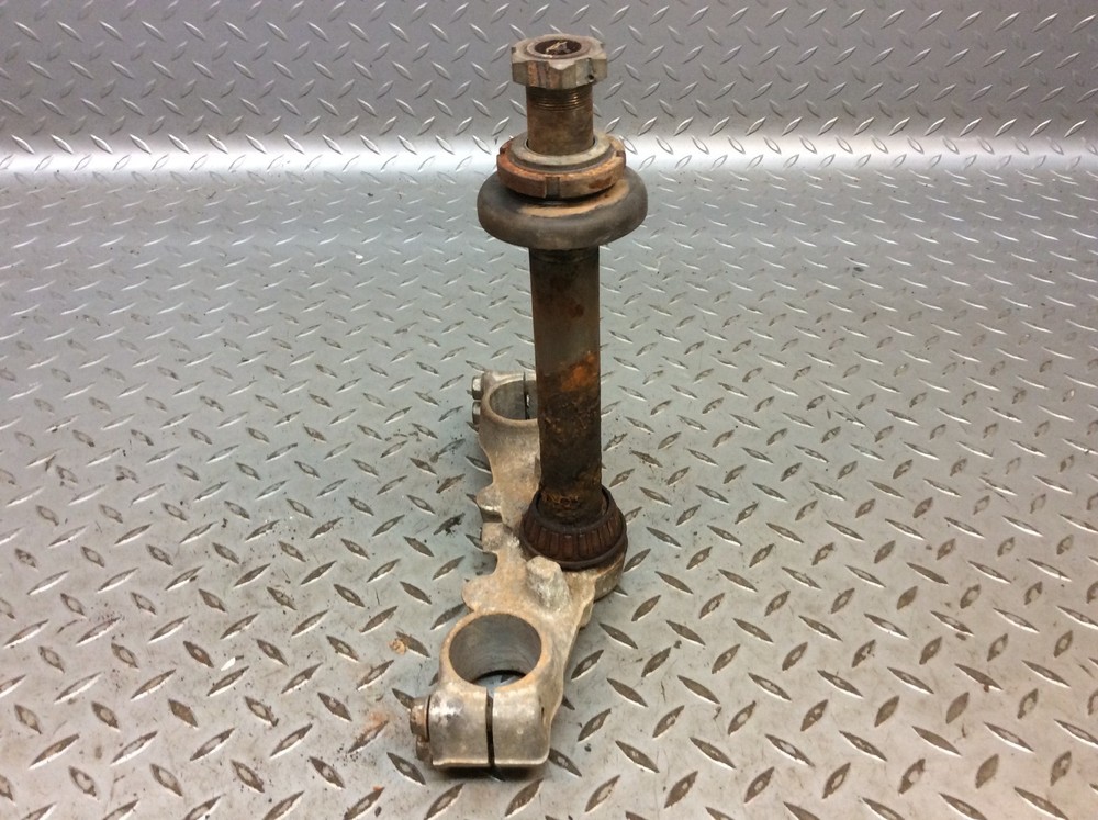 89-01 Suzuki RM80L RM80 Upper Lower Triple Tree Steering Stem Bracket Mount