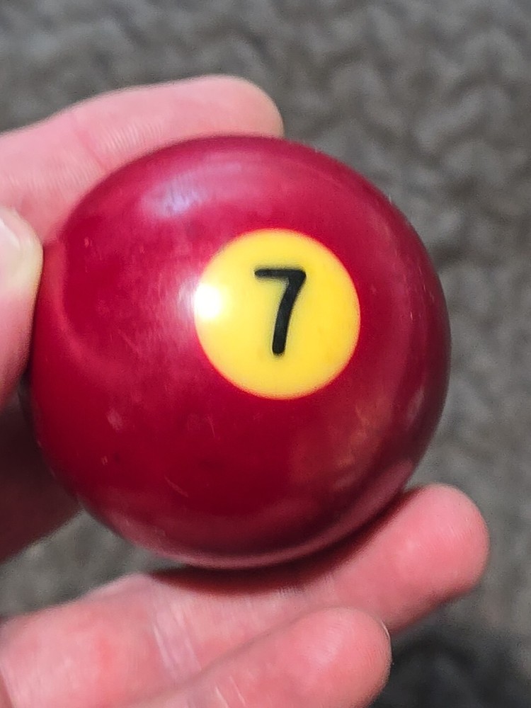 🎱Vintage Replacement Belgian (#7) Pool Ball~Billiards Solid Burgandy Ball 2"