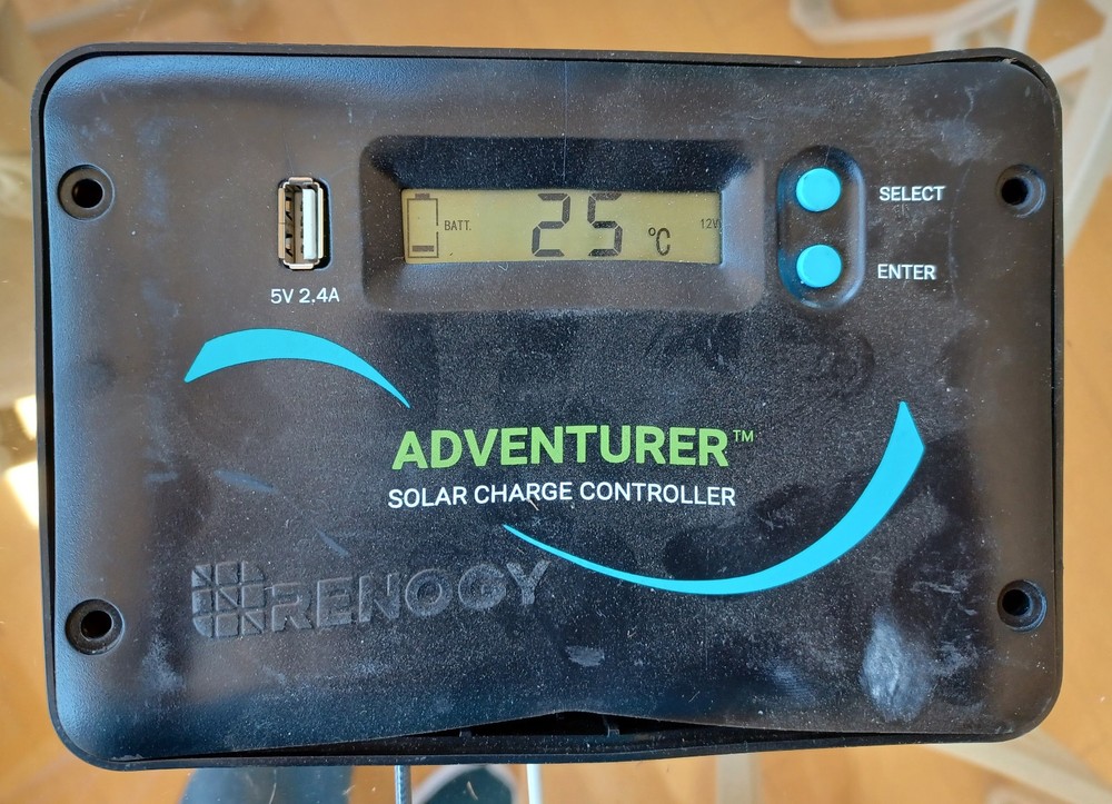 Renogy RNG-CTRL-WND30-LI 30A 12V Wanderer Charge Controller - READ DESCRIPTION