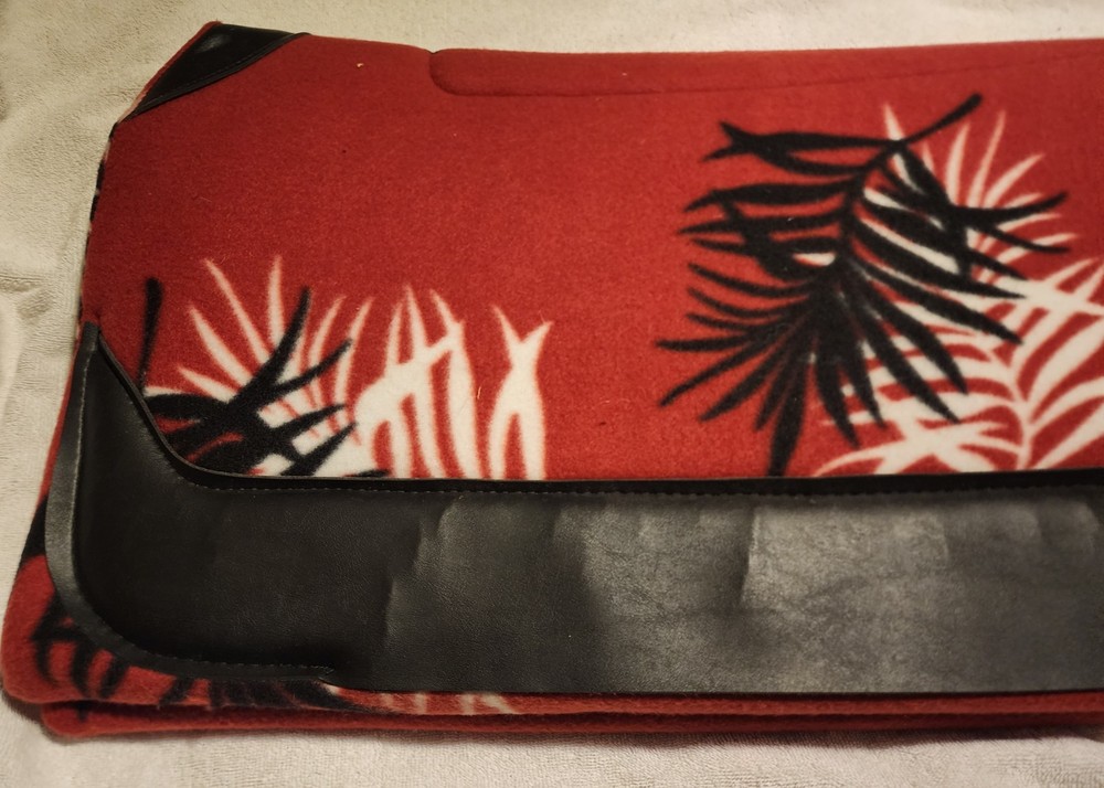Abetta Western Saddle Pad Red & Black Felt. New