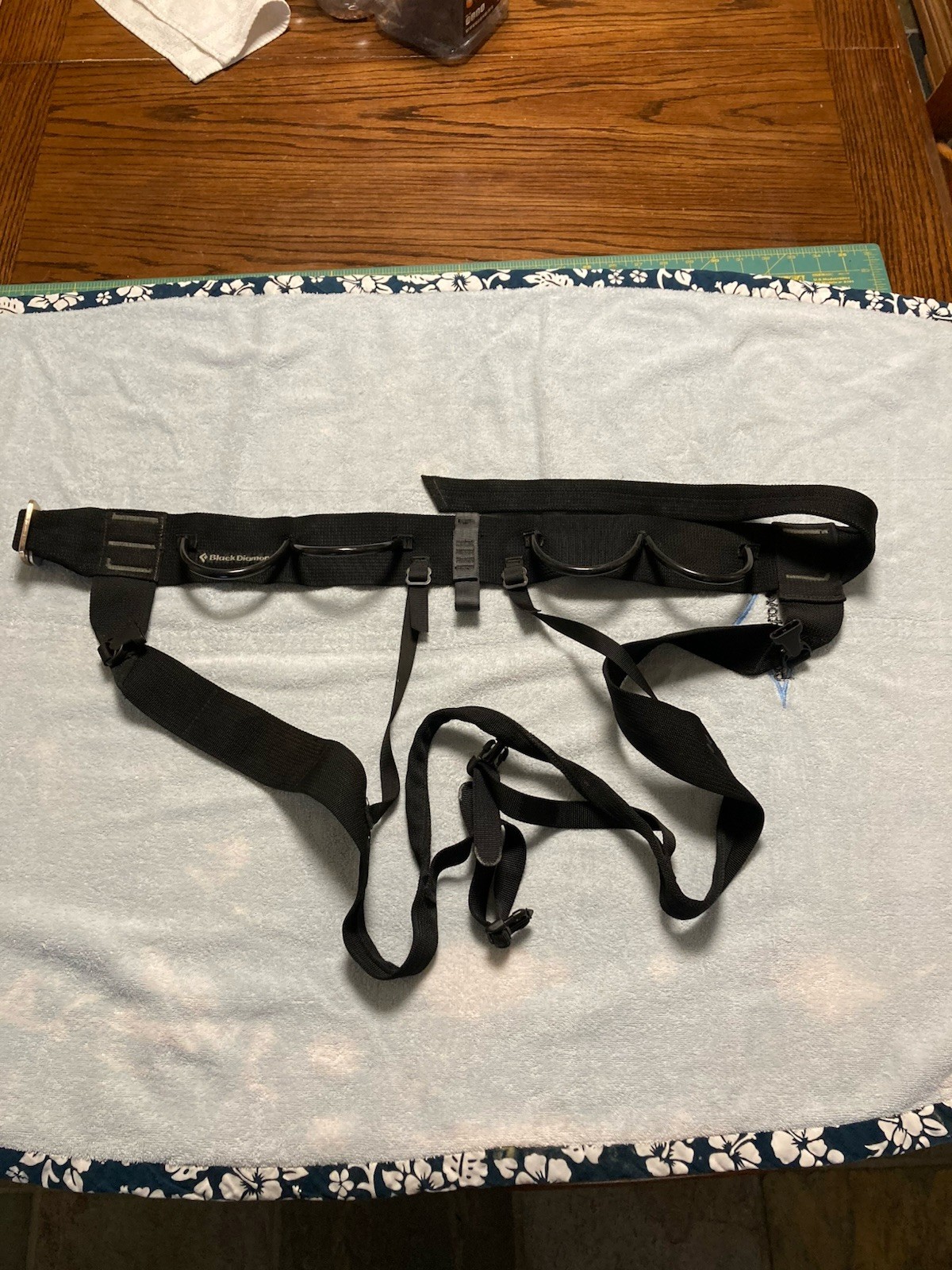 Black Diamond Alpine Bod Climbing Harness Pre Owned Size Medium