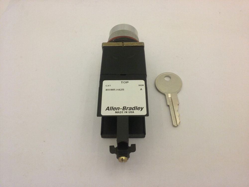ALLEN BRADLEY 800MR-H42B SELECTOR SWITCH SPRING RETURN OPERATOR SER.A NNB