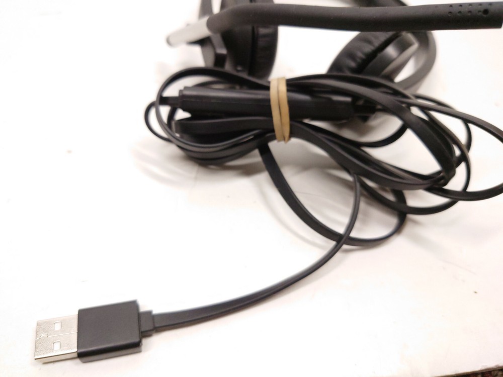 Logitech A-00057 USB Headset with Microphone Storage Bag - Tested and Working