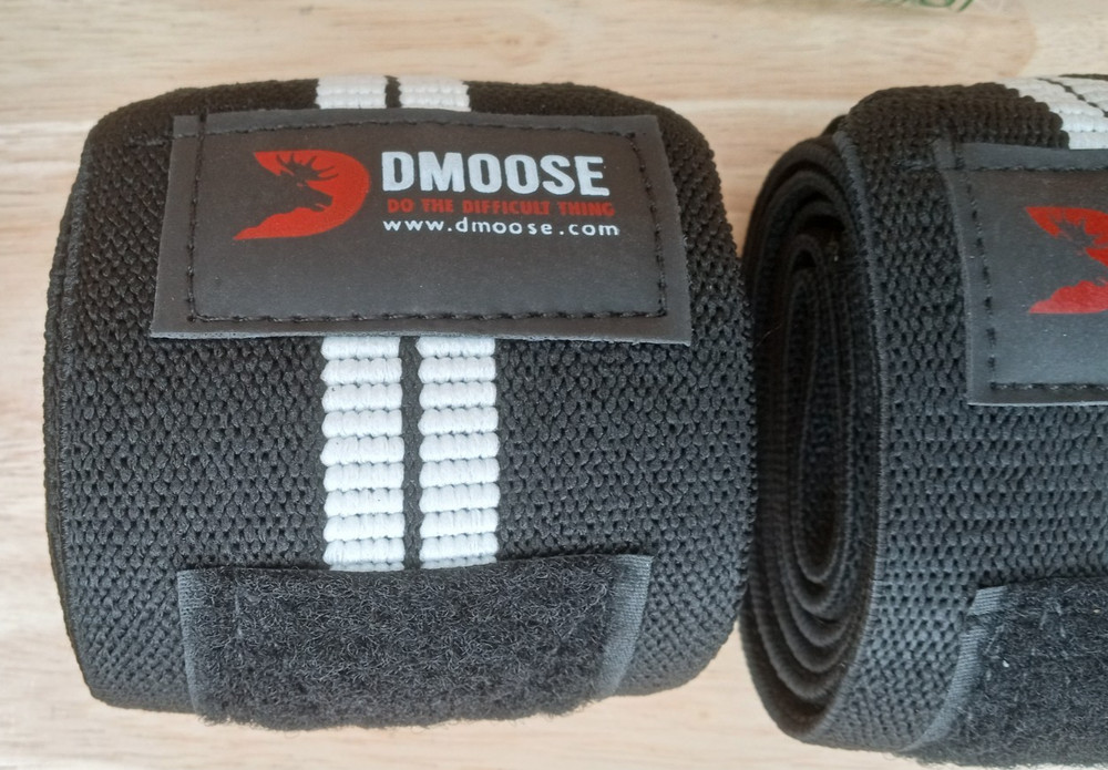 Dmoose Wrist Wraps, Avoid Injury and Maximize Grip with Thumb Loop