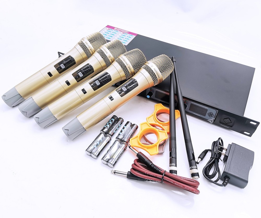4 Channel UHF Pro Audio Wireless Microphone System 4 Handheld Metal Dynamic Mic