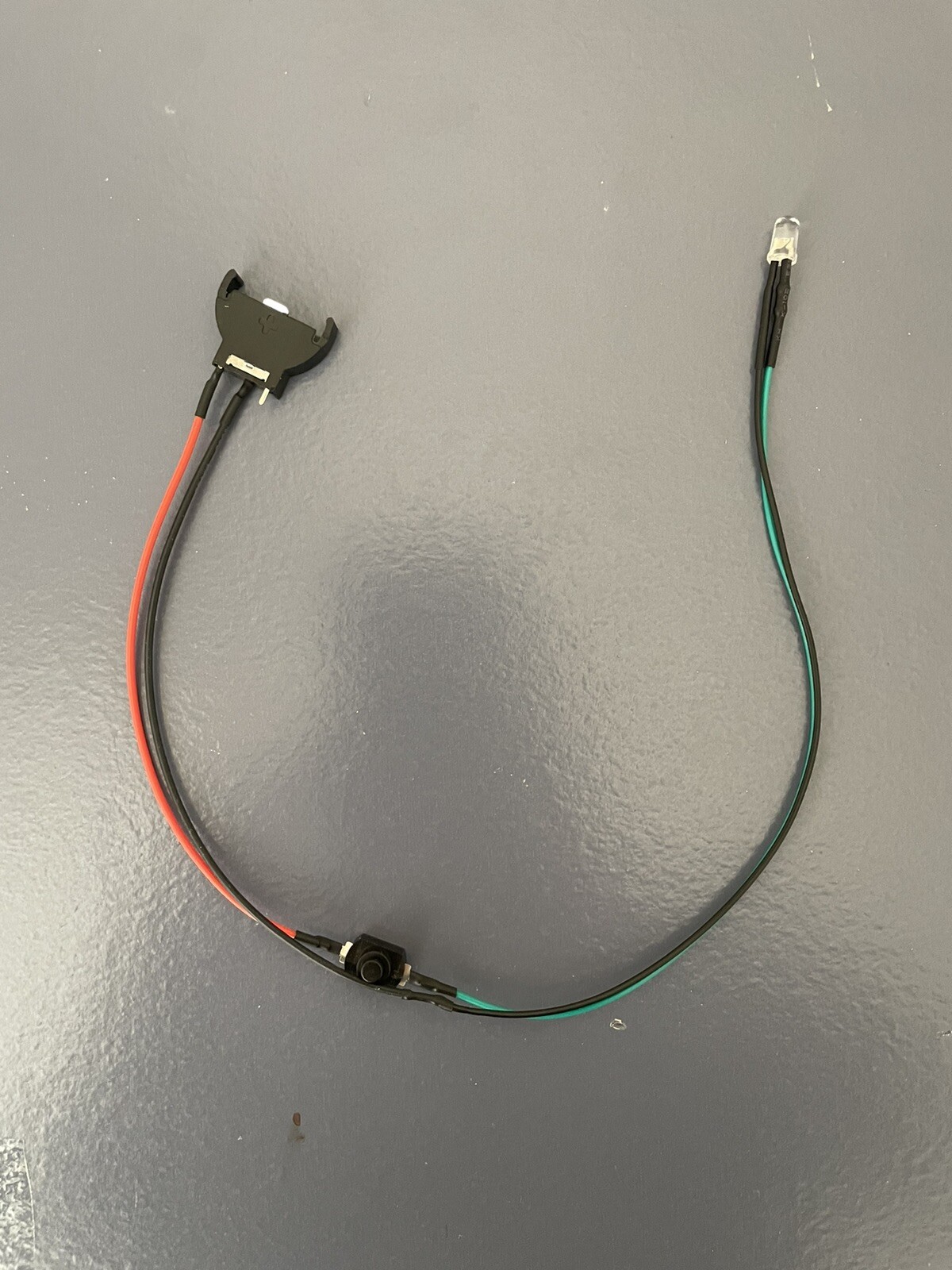 Prewired Single LED Light Assembly with on/off Switch & 3 Volt Battery Connector