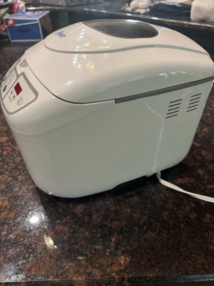 OSTER Expressbake Bread Maker Machine Model 5838 White EUC