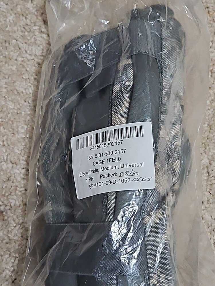 ARMY ISSUE ACU DIGITAL ELBOW PAD SET ACU MEDIUM