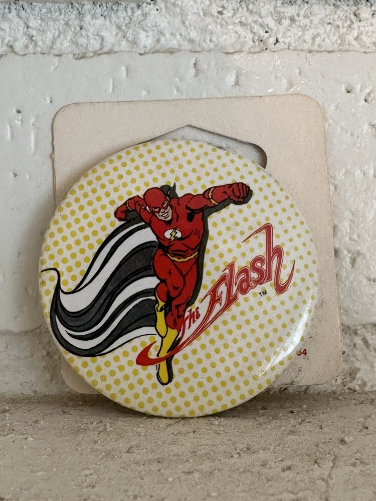 The Flash 1982 DC Comics Button/Pin Vintage 2”