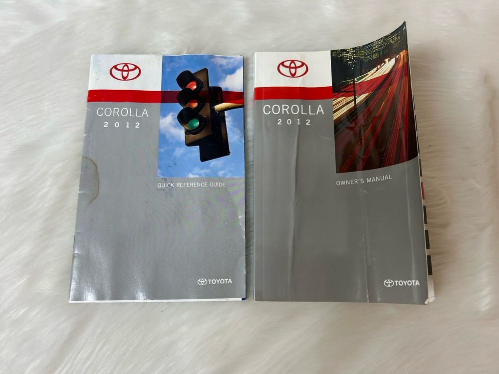 2012 Toyota Corolla Owner's Manual & Quick Reference Guide