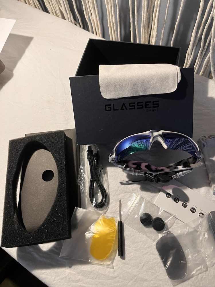 smart glasses Bluetooth