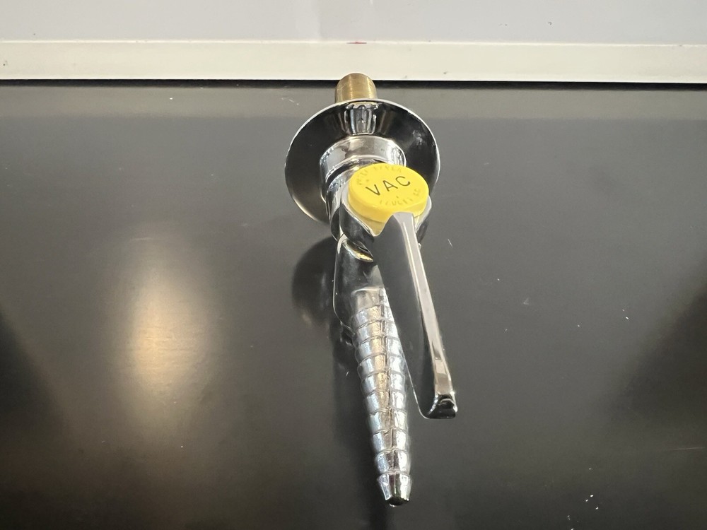 WaterSaver Sidewall Or Overhead Vacuum Turret.